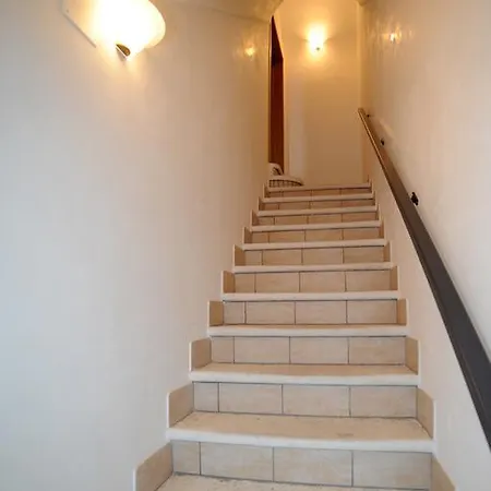 Apartamento Nuovo Indipendente Situato A 100 M Dal Centro Storico Carovigno