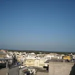 Nuovo Indipendente Situato A 100 M Dal Centro Storico 公寓 卡洛维诺